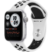 Apple Watch Nike Series 6, 44 мм, корпус из алюминия серебристого цвета, спортивный ремешок Nike цвета «чистая платина/чёрный»
